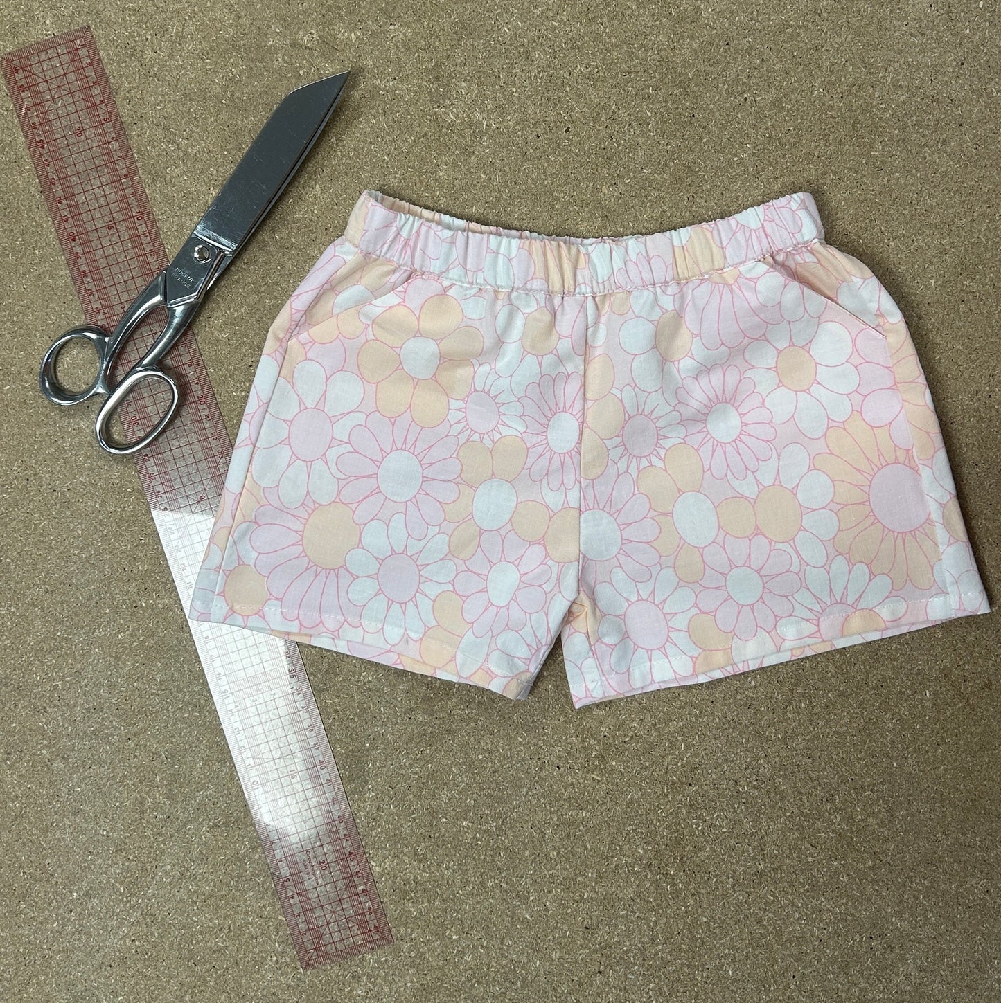 Atelier Couture: Short🔹🔹 23 mars 2026 🔹🔹19h30-21h30